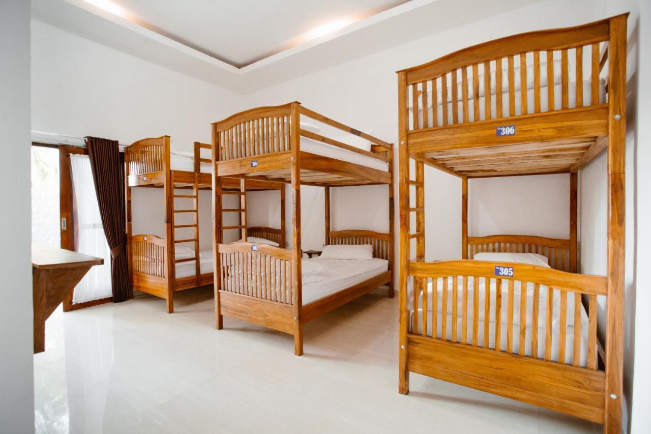 Double'D Hostel Batununggul Zewnętrze zdjęcie