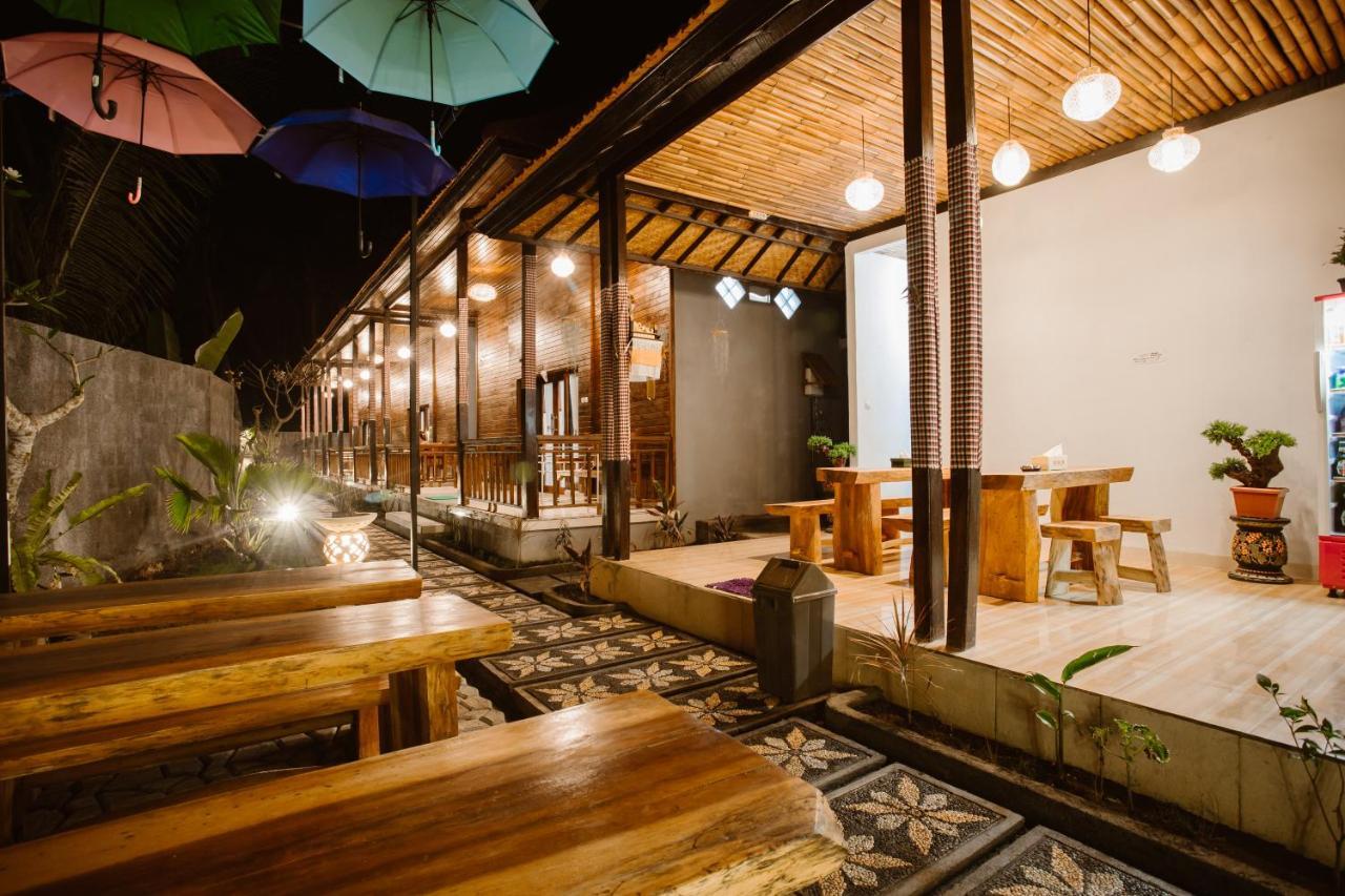 Double'D Hostel Batununggul Zewnętrze zdjęcie